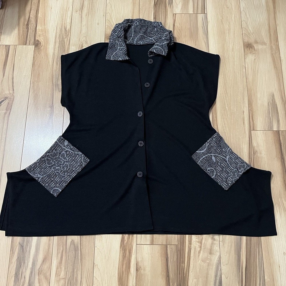 Women's Black Lagenlook Sleeveless Tunic Vest Sz L Boho Mixed Media Black & Gray